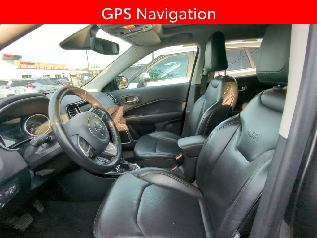 Used 2018 Jeep Compass Limited w/ Navigation Group AWD/4WD image 6