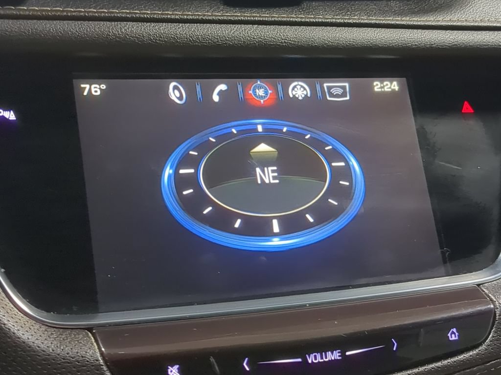 Used 2018 Cadillac XT5 FWD w/ LPO, Wheel Lock Package image 32