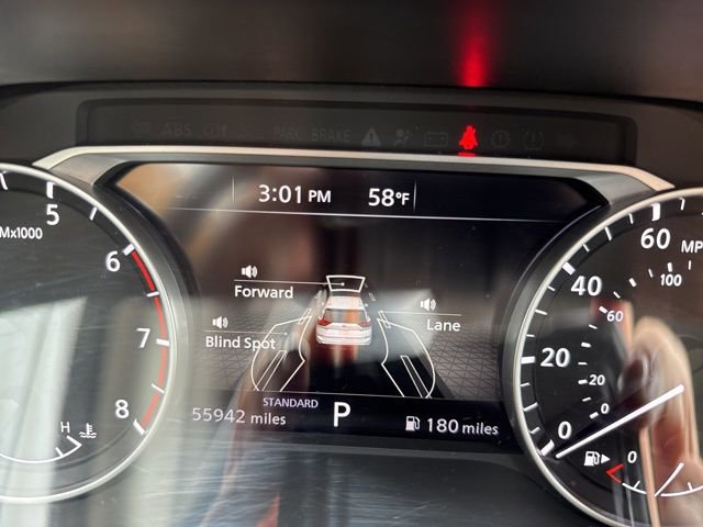 Used 2024 Nissan Rogue SV FWD image 9