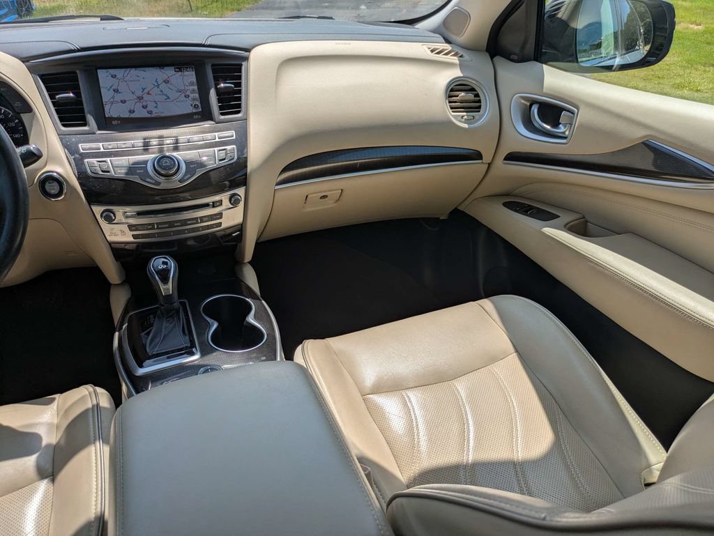 Used 2020 INFINITI QX60 Luxe w/ Essential Package FWD image 19