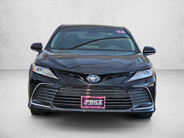 Used 2022 Toyota Camry XLE w/ Cold Weather Package FWD image 2