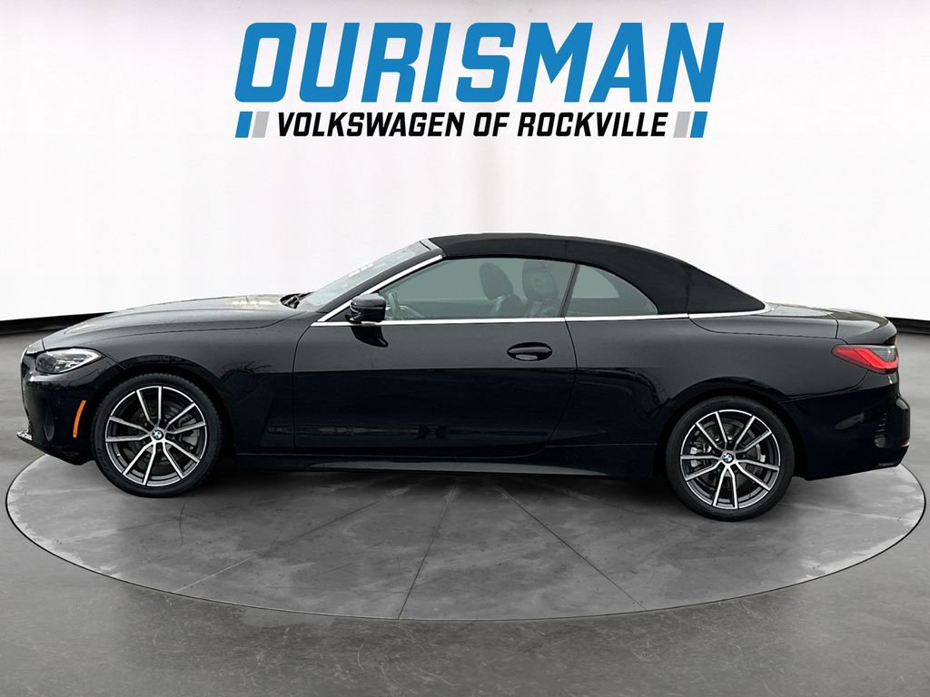 Used 2024 BMW 430i Convertible image 3