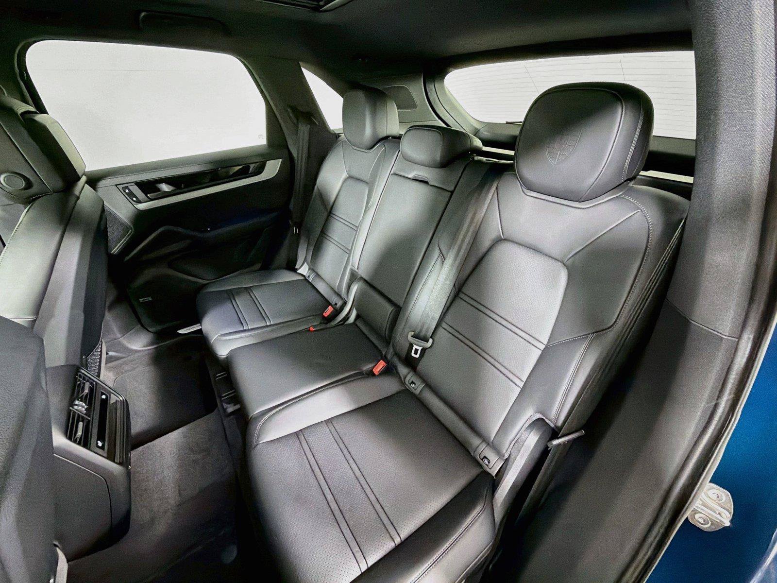 Certified 2026 Porsche Cayenne S AWD/4WD image 26