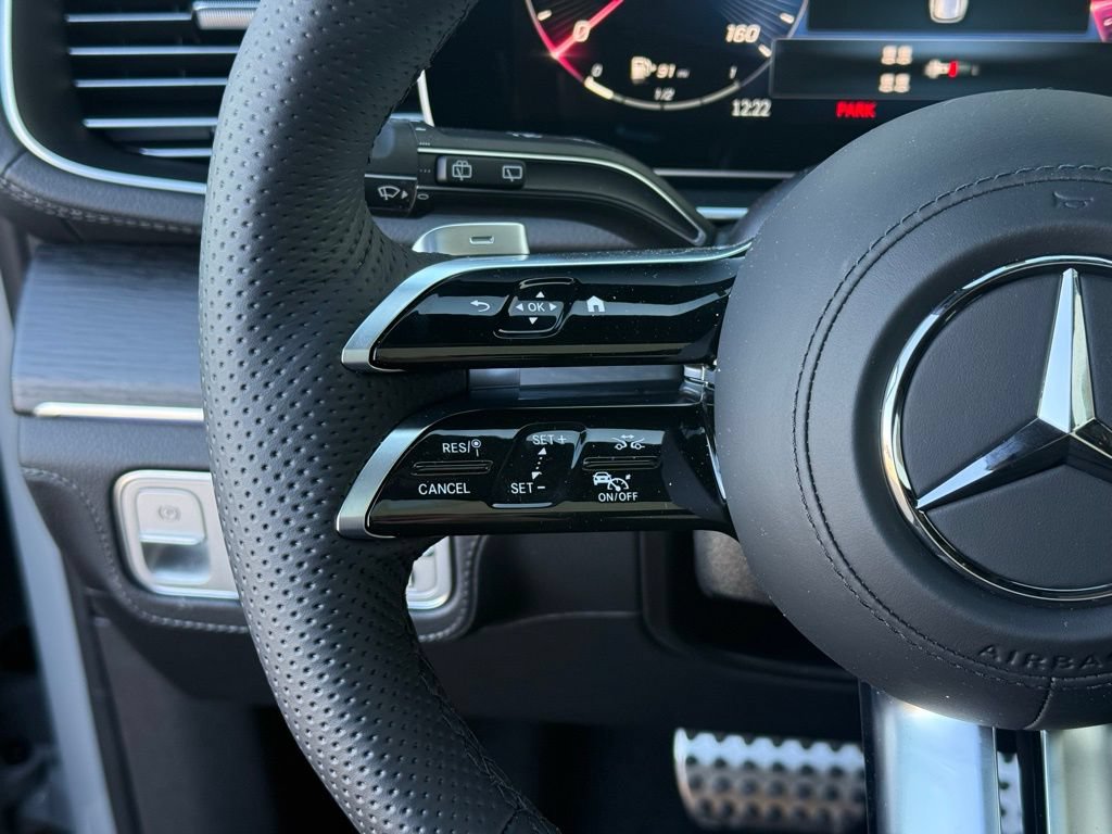 Used 2026 Mercedes-Benz GLS 580 4MATIC image 17