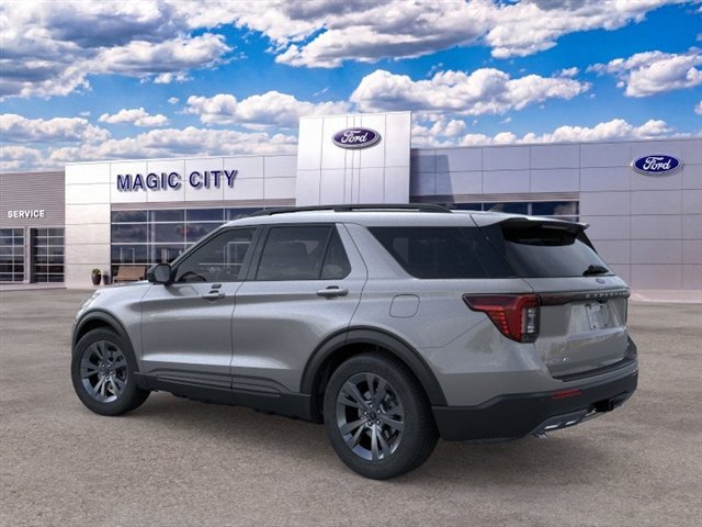 Used 2026 Ford Explorer Active w/ Active Comfort Package AWD/4WD image 4