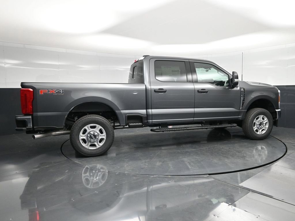New 2026 Ford F250 XLT AWD/4WD image 2