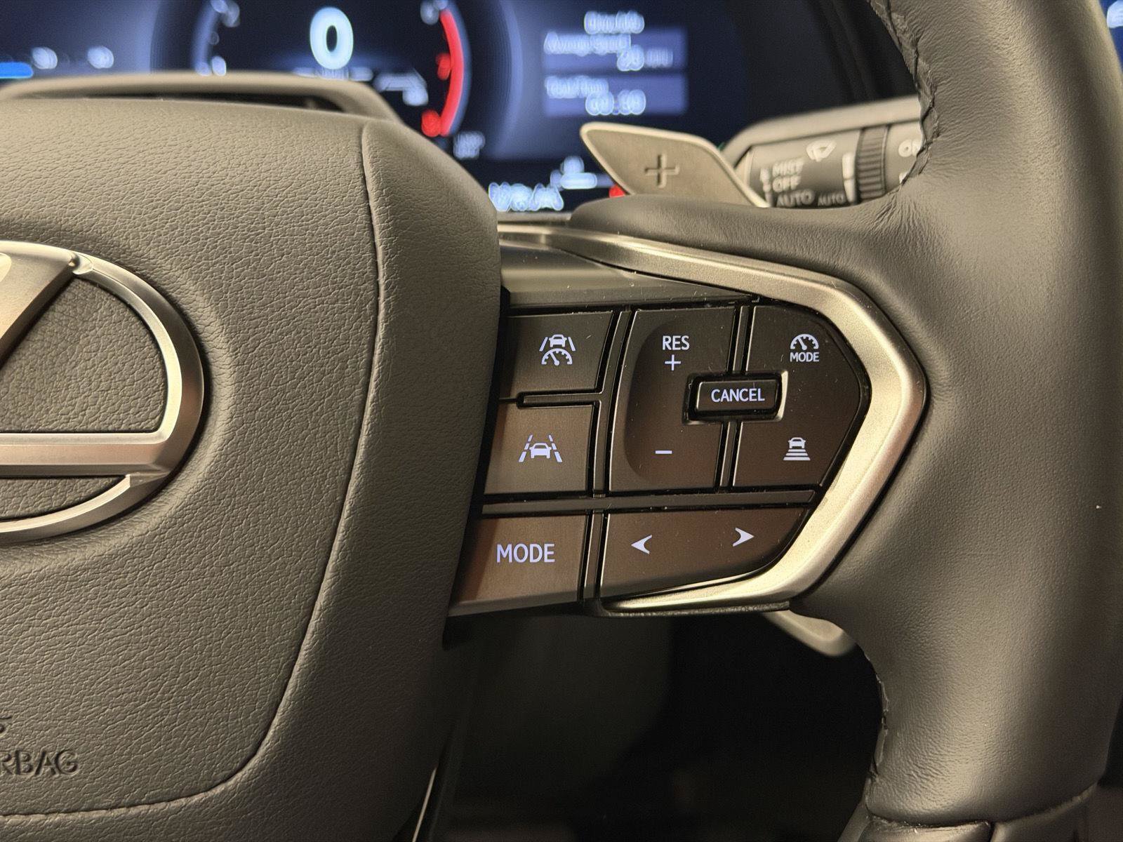 Used 2025 Lexus RX 350 Premium w/ Convenience Package AWD/4WD image 17