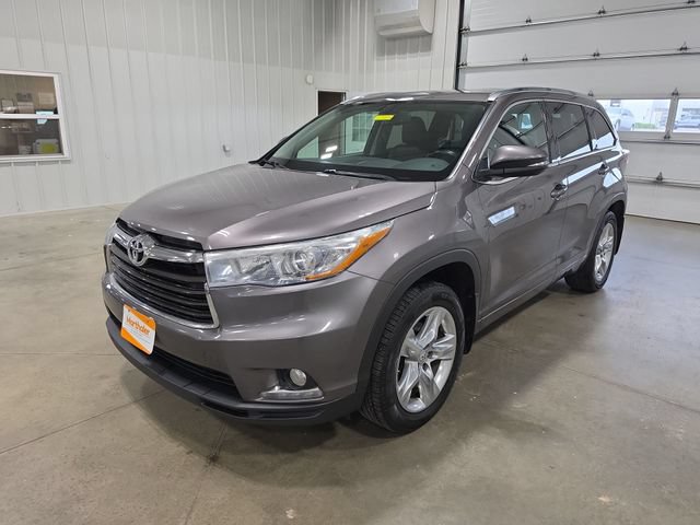 Used 2015 Toyota Highlander Limited AWD/4WD image 4