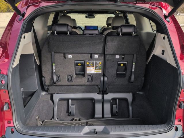 Certified 2026 Toyota Sienna Limited image 27