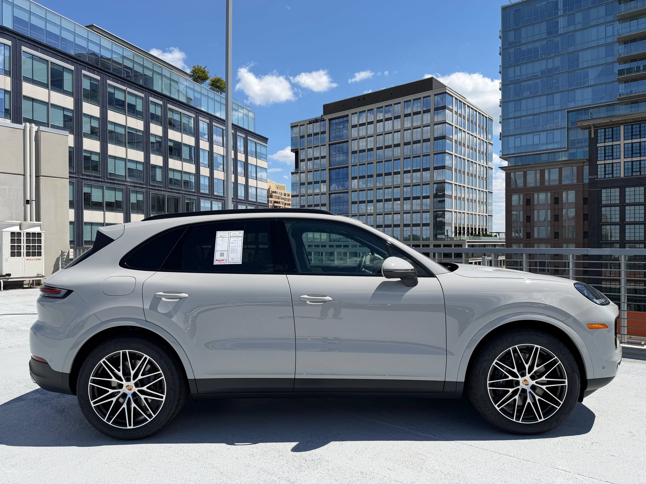 Used 2026 Porsche Cayenne AWD/4WD image 8