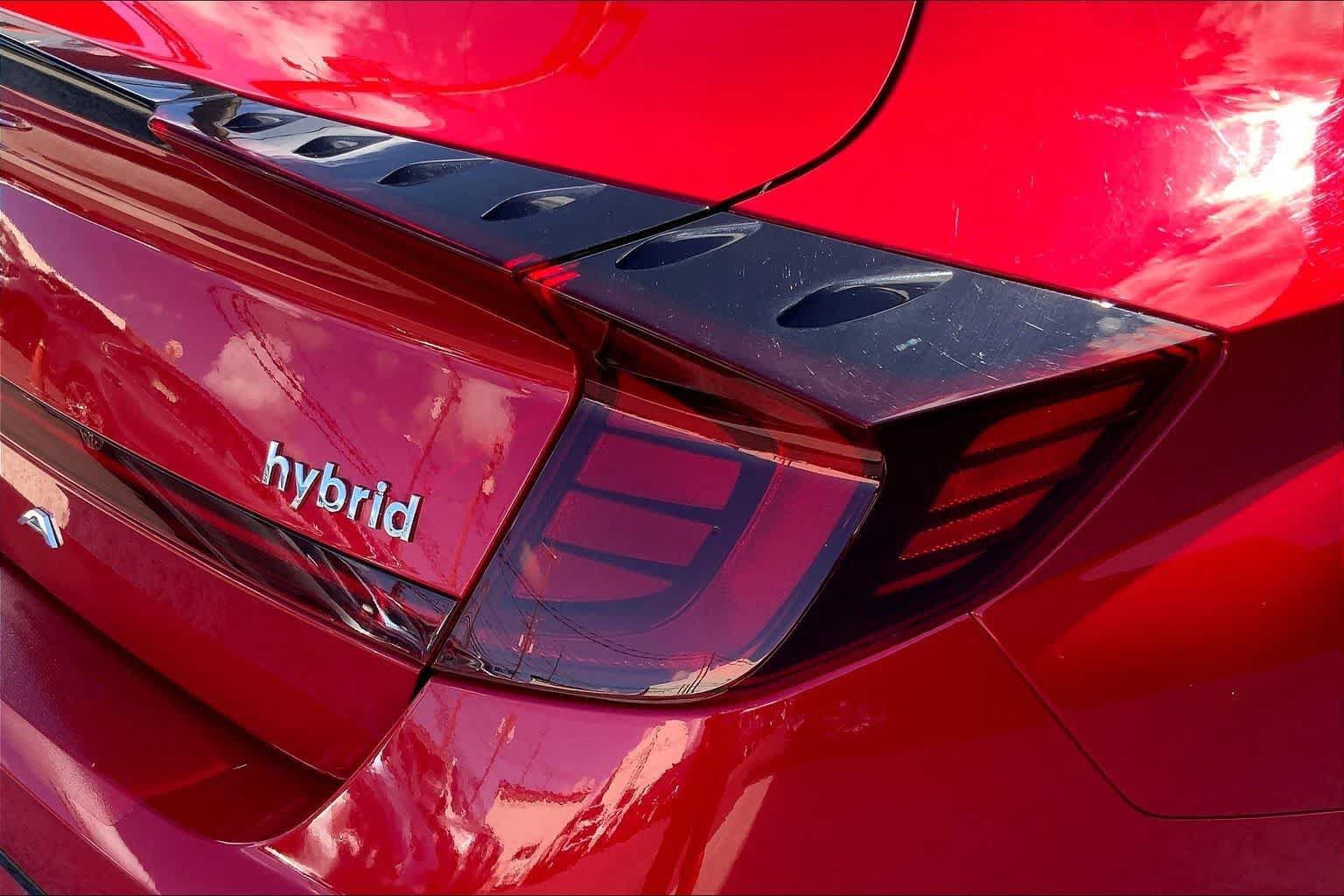 Used 2021 Hyundai Sonata Limited FWD image 32