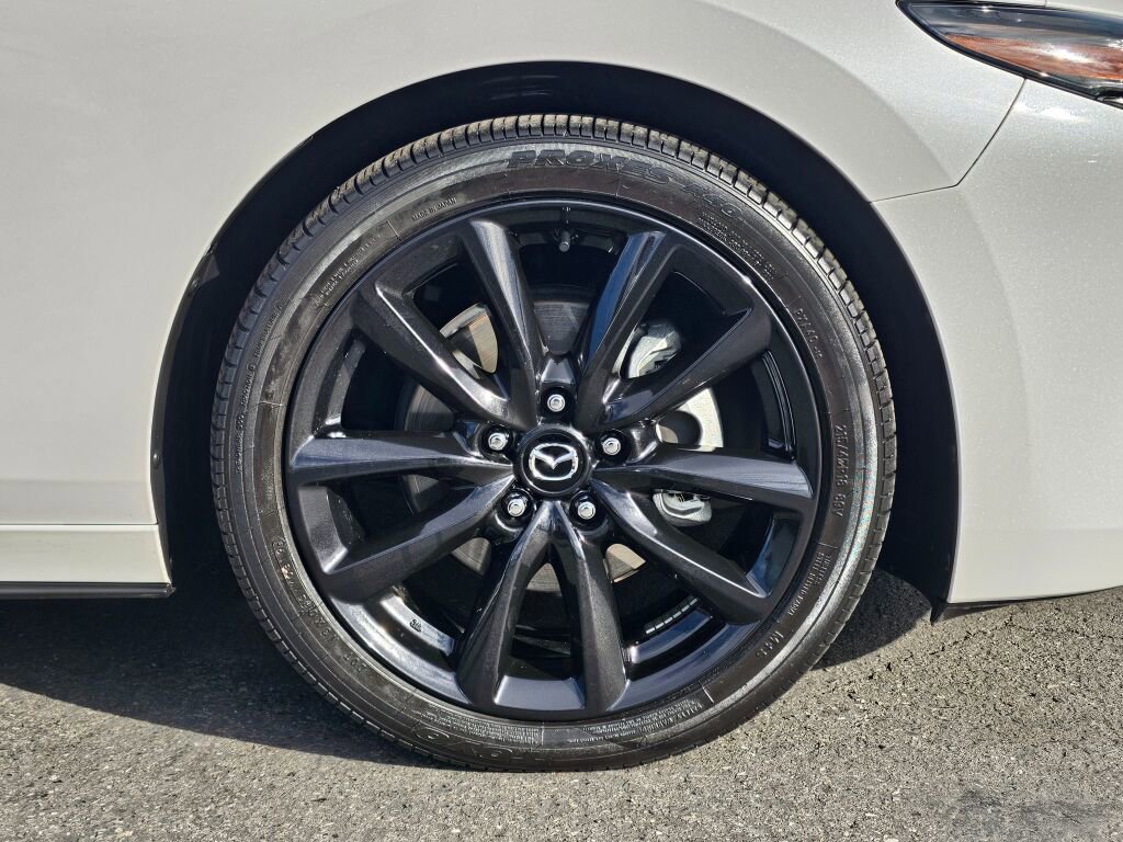 Used 2019 MAZDA MAZDA3 AWD Hatchback w/ Premium Pkg image 28