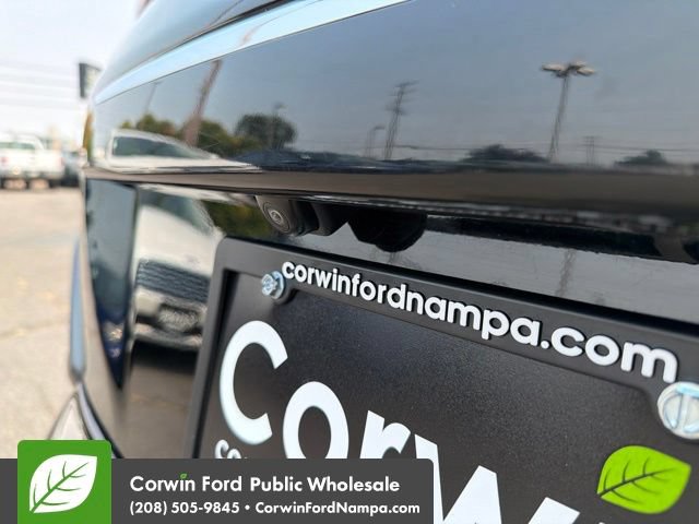 Used 2020 Hyundai Kona Limited AWD/4WD image 11