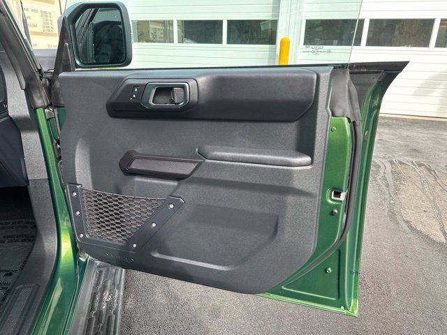 Used 2025 Ford Bronco Outer Banks AWD/4WD image 9
