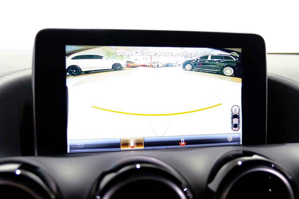 Used 2018 Mercedes-Benz AMG GT C w/ AMG Interior Night Package image 17