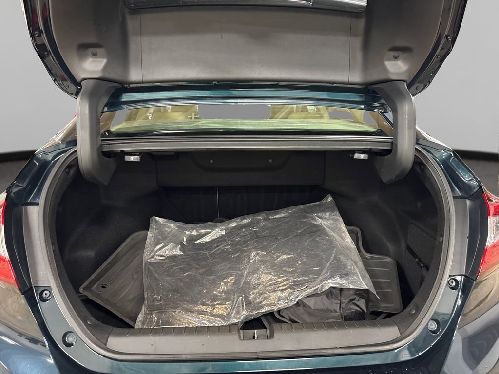 Used 2018 Honda Clarity Plug-In Hybrid image 11