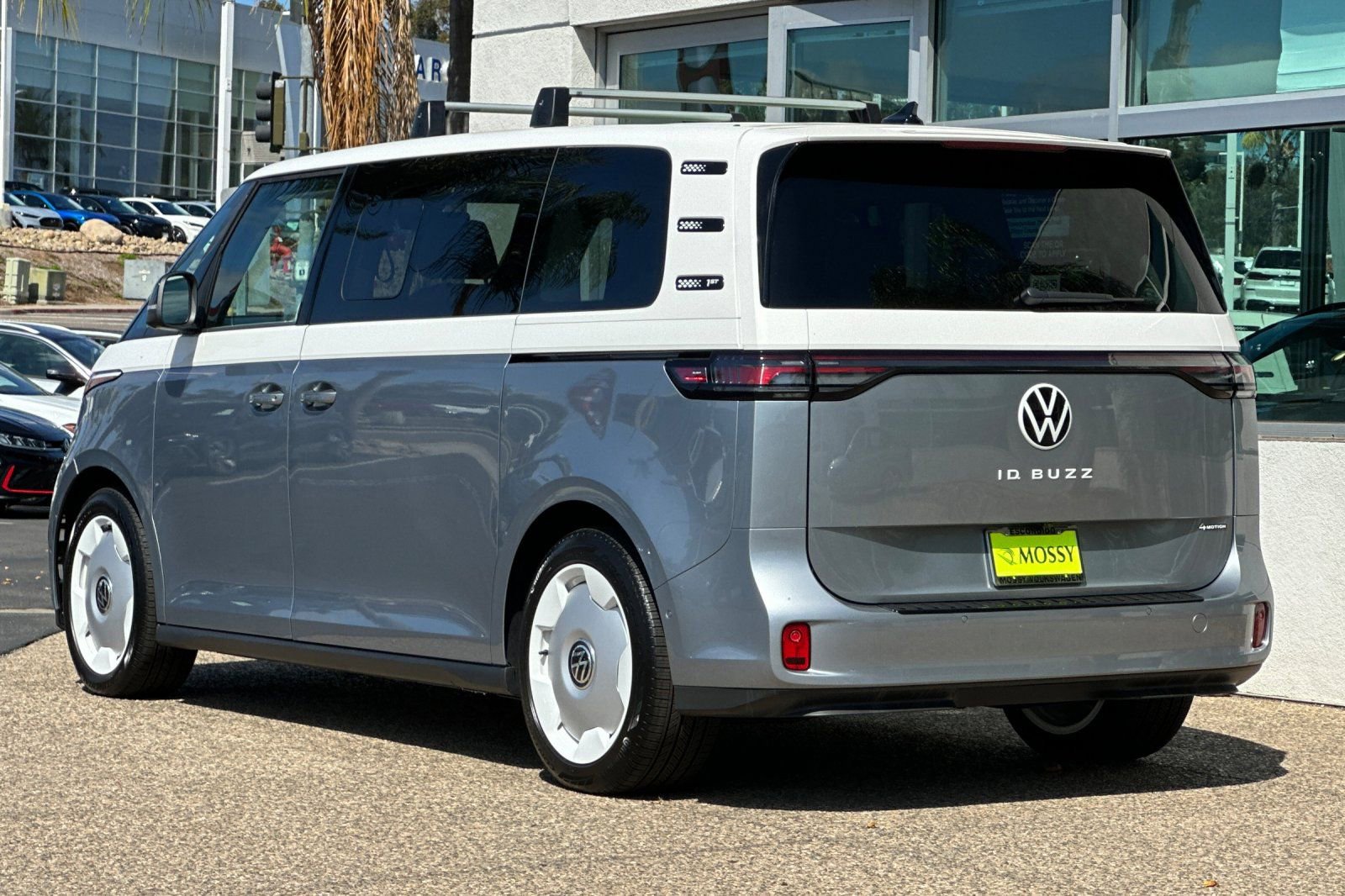 New 2025 Volkswagen ID. Buzz 1st Edition image 6