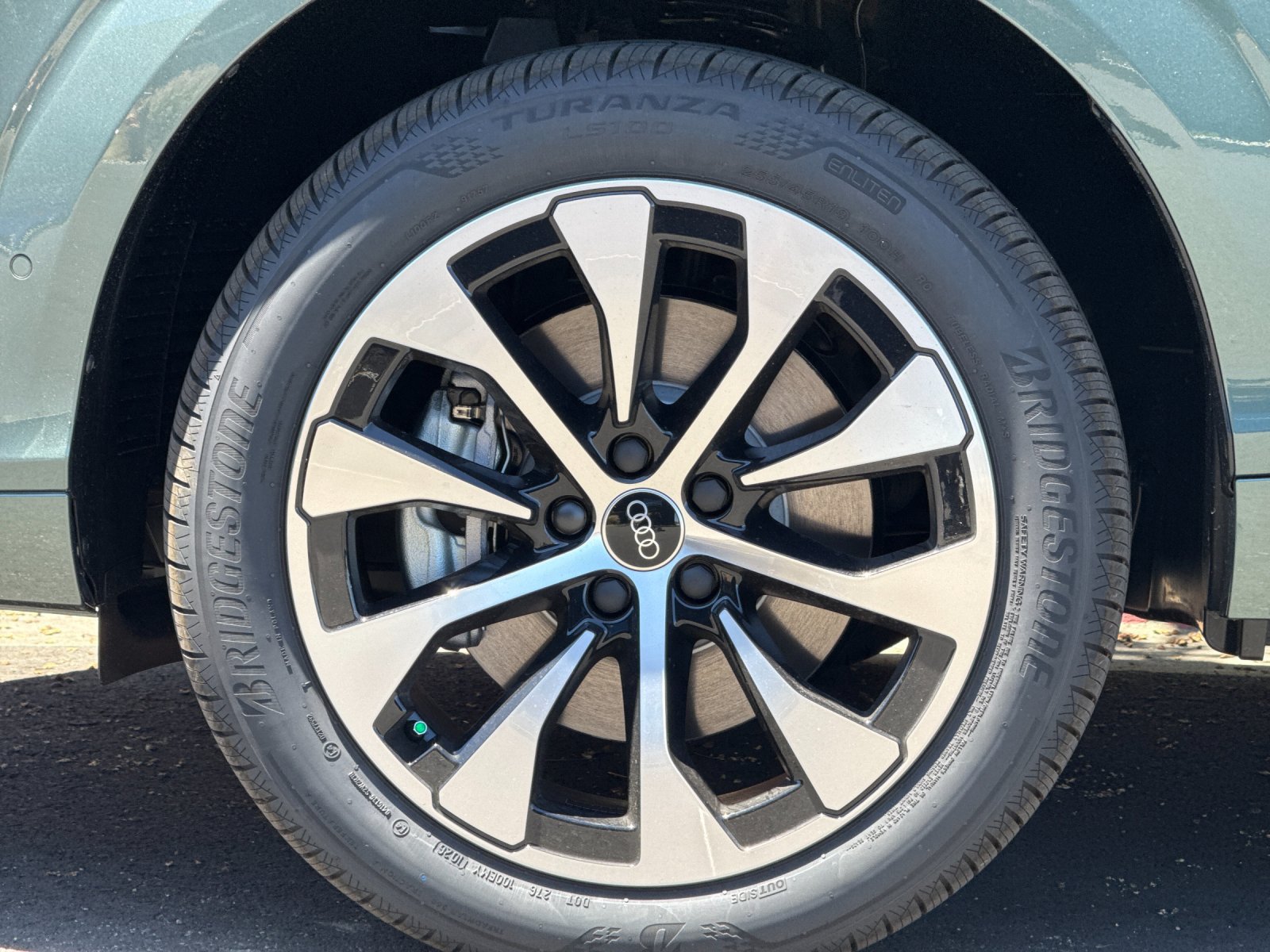 New 2026 Audi Q3 quattro 2.0T AWD/4WD image 11