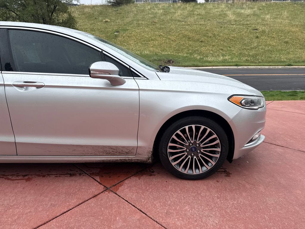 Certified 2017 Ford Fusion SE FWD image 36