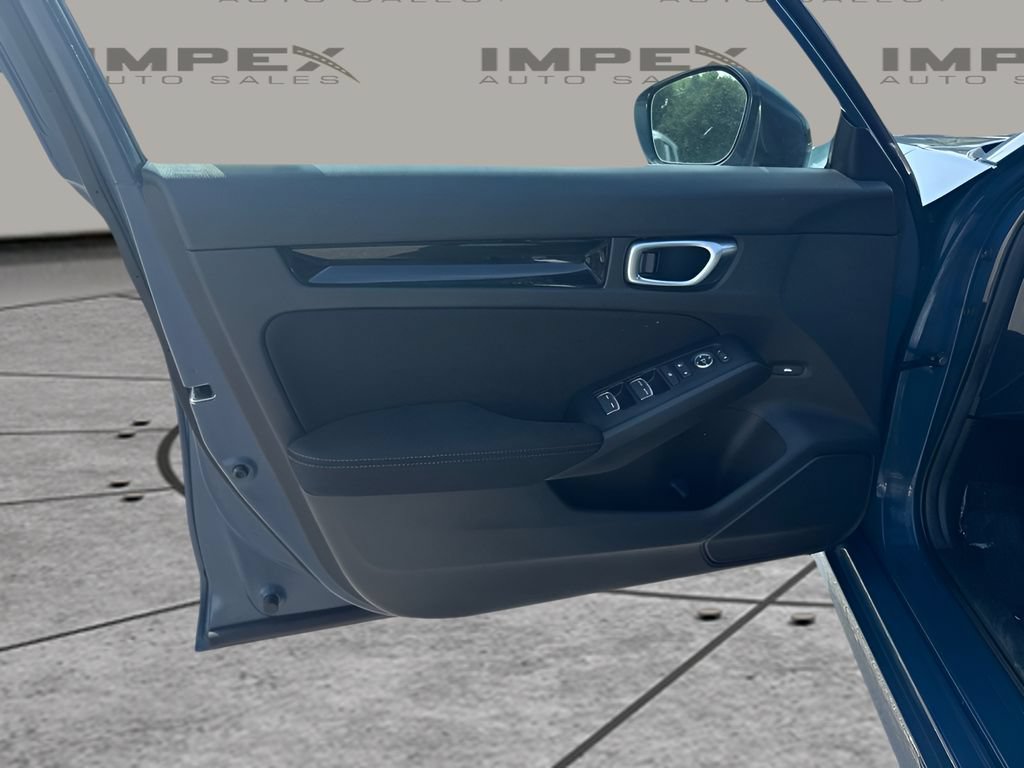 Used 2025 Honda Civic Sport image 17