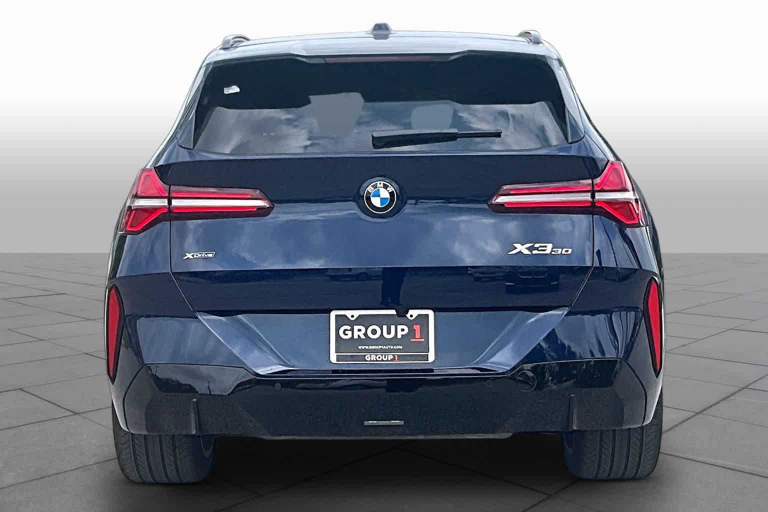Used 2026 BMW X3 xDrive30i w/ Premium Package AWD/4WD image 4
