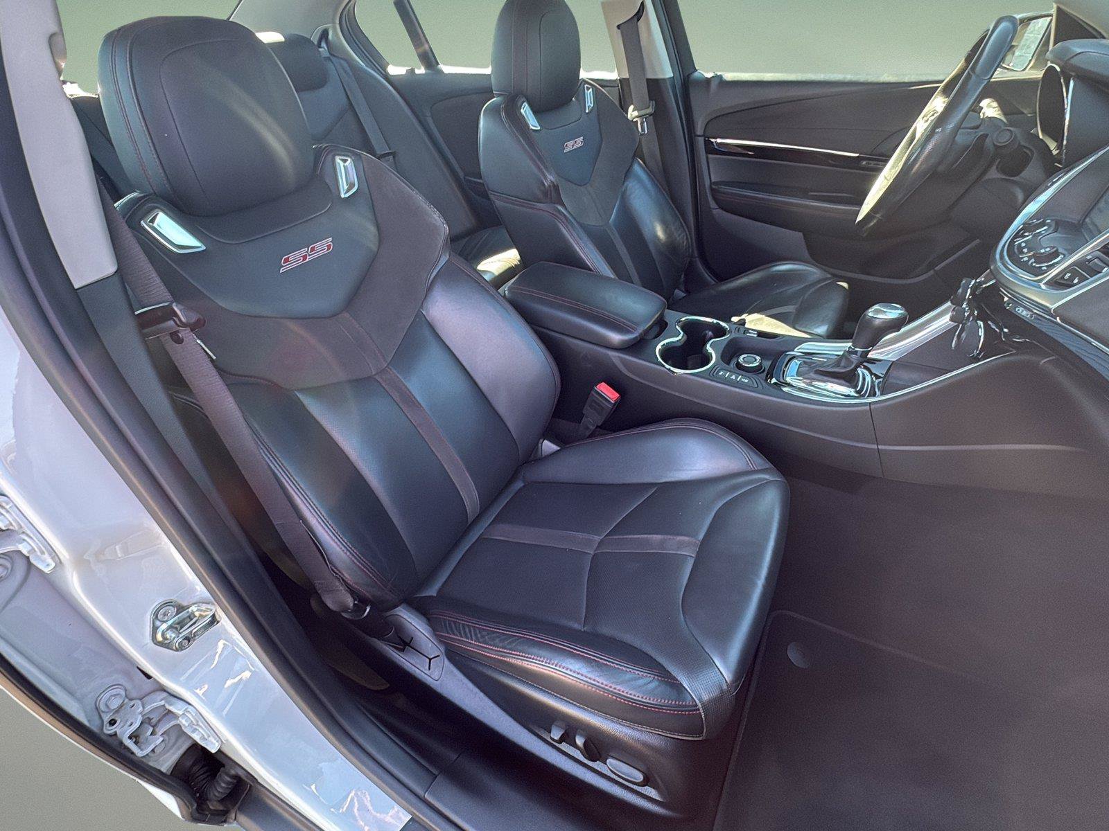 Used 2016 Chevrolet SS RWD image 21