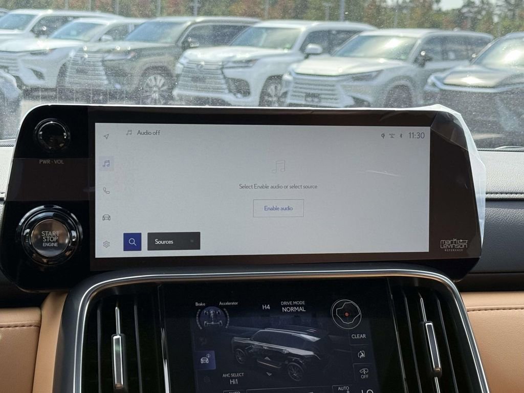 New 2025 Lexus LX 600 4WD w/ Premium Package image 10