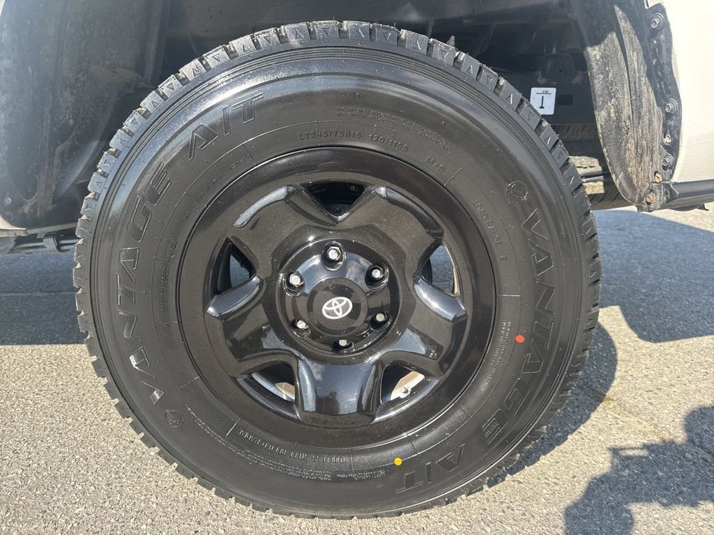 Used 2023 Toyota Tacoma SR image 25