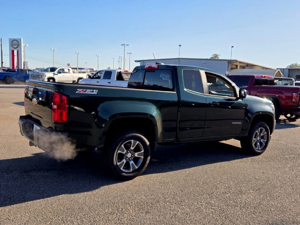 Used 2015 Chevrolet Colorado Z71 AWD/4WD image 10