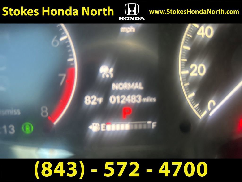 Used 2024 Honda HR-V Sport image 1
