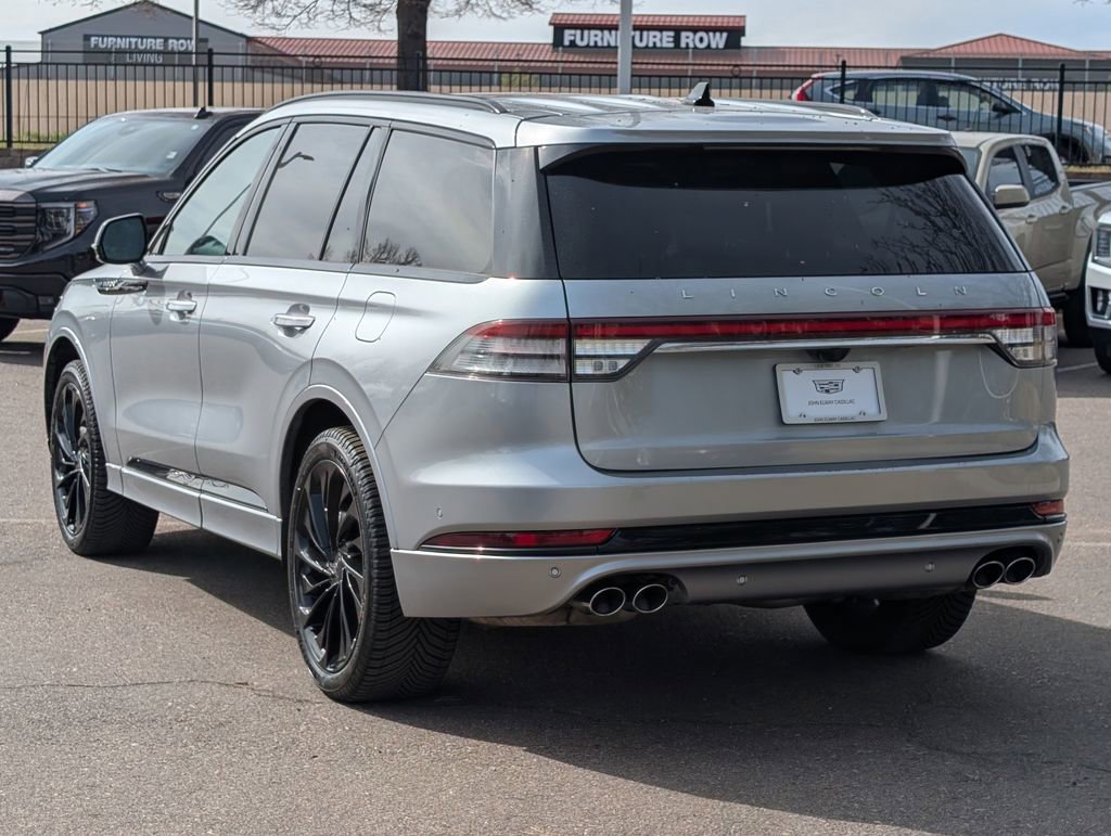 Used 2023 Lincoln Aviator Reserve w/ Equipment Group 201A AWD/4WD image 4