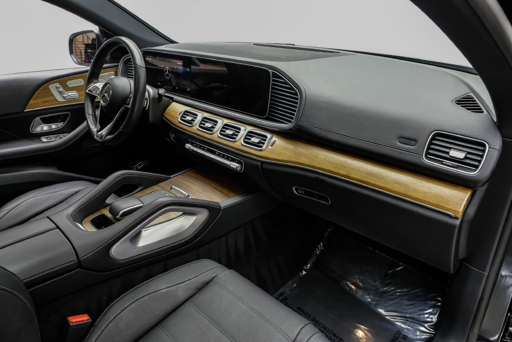 Used 2025 Mercedes-Benz GLE 450 4MATIC Coupe image 14