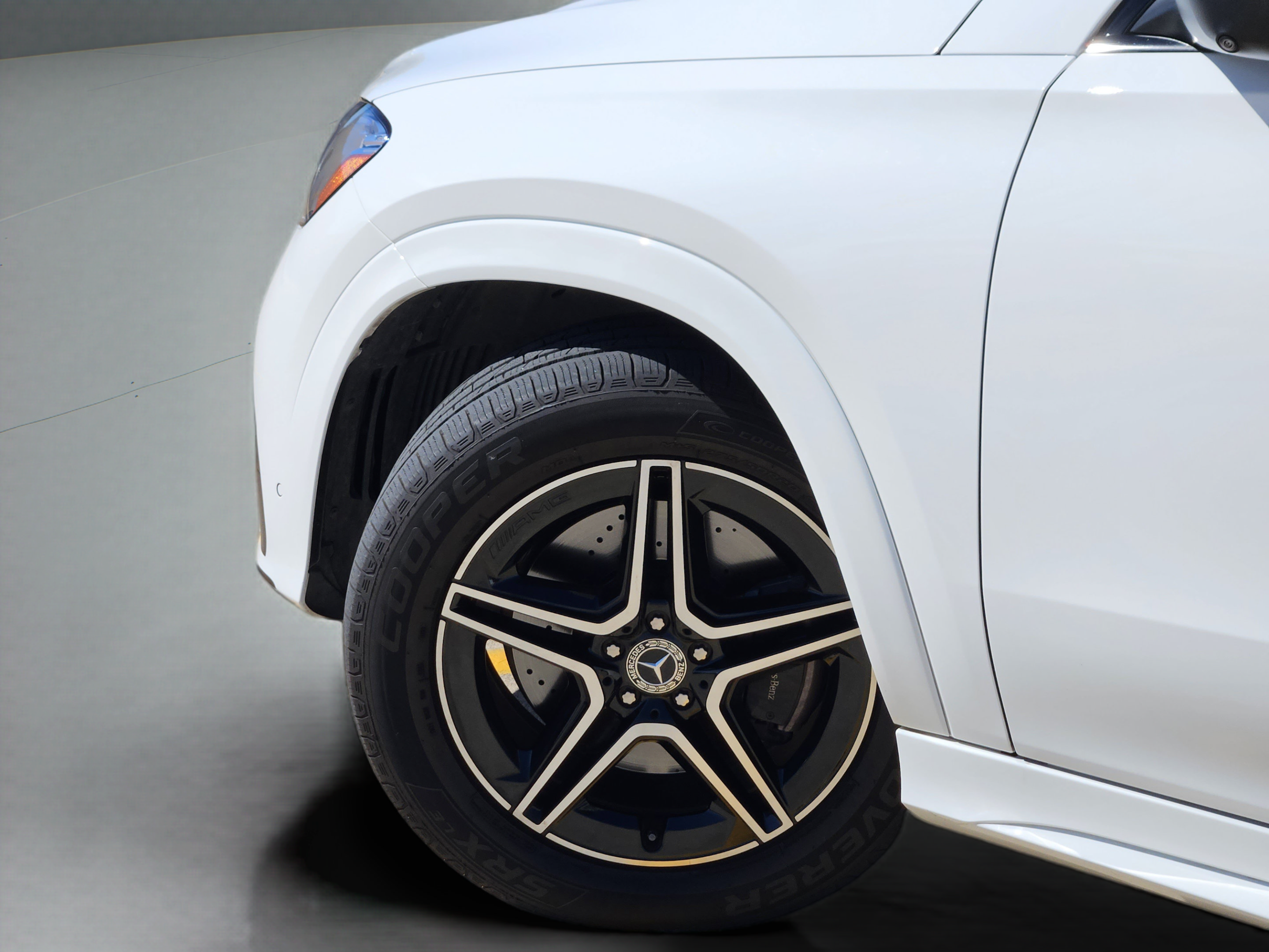 Certified 2026 Mercedes-Benz GLE 450 4MATIC Coupe image 5