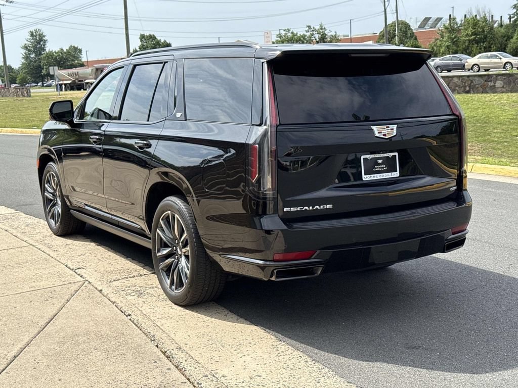 Used 2024 Cadillac Escalade Sport w/ Touring Package AWD/4WD image 23
