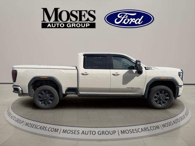 Used 2026 GMC Sierra 2500 AT4 w/ AT4 Premium Plus Package AWD/4WD image 2