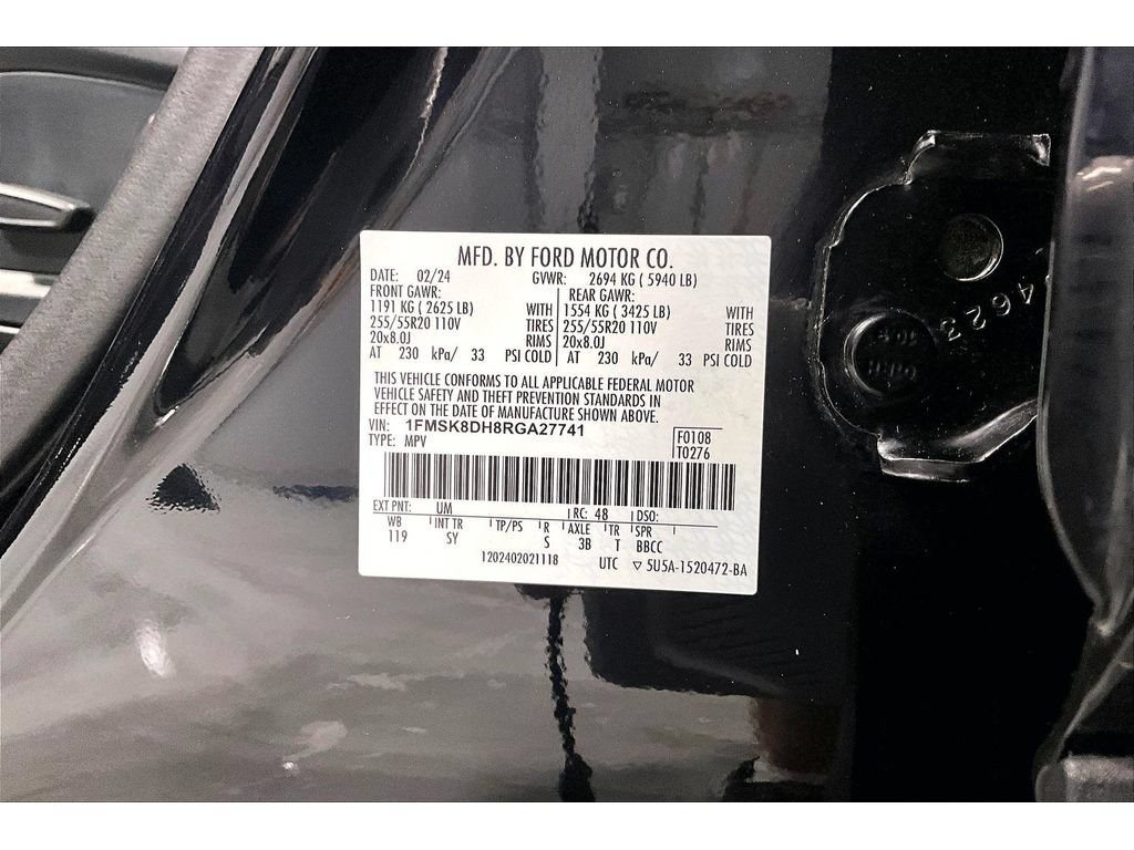 Used 2024 Ford Explorer XLT w/ Equipment Group 202A AWD/4WD image 27