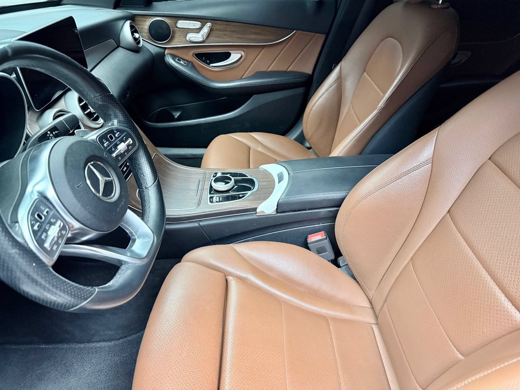 Used 2019 Mercedes-Benz C 300 4MATIC Sedan image 10