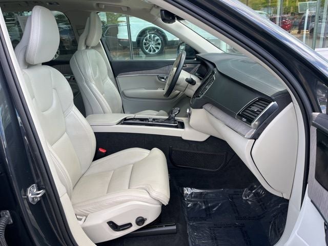 Used 2021 Volvo XC90 T6 Inscription w/ Protection Package Premier AWD/4WD image 22