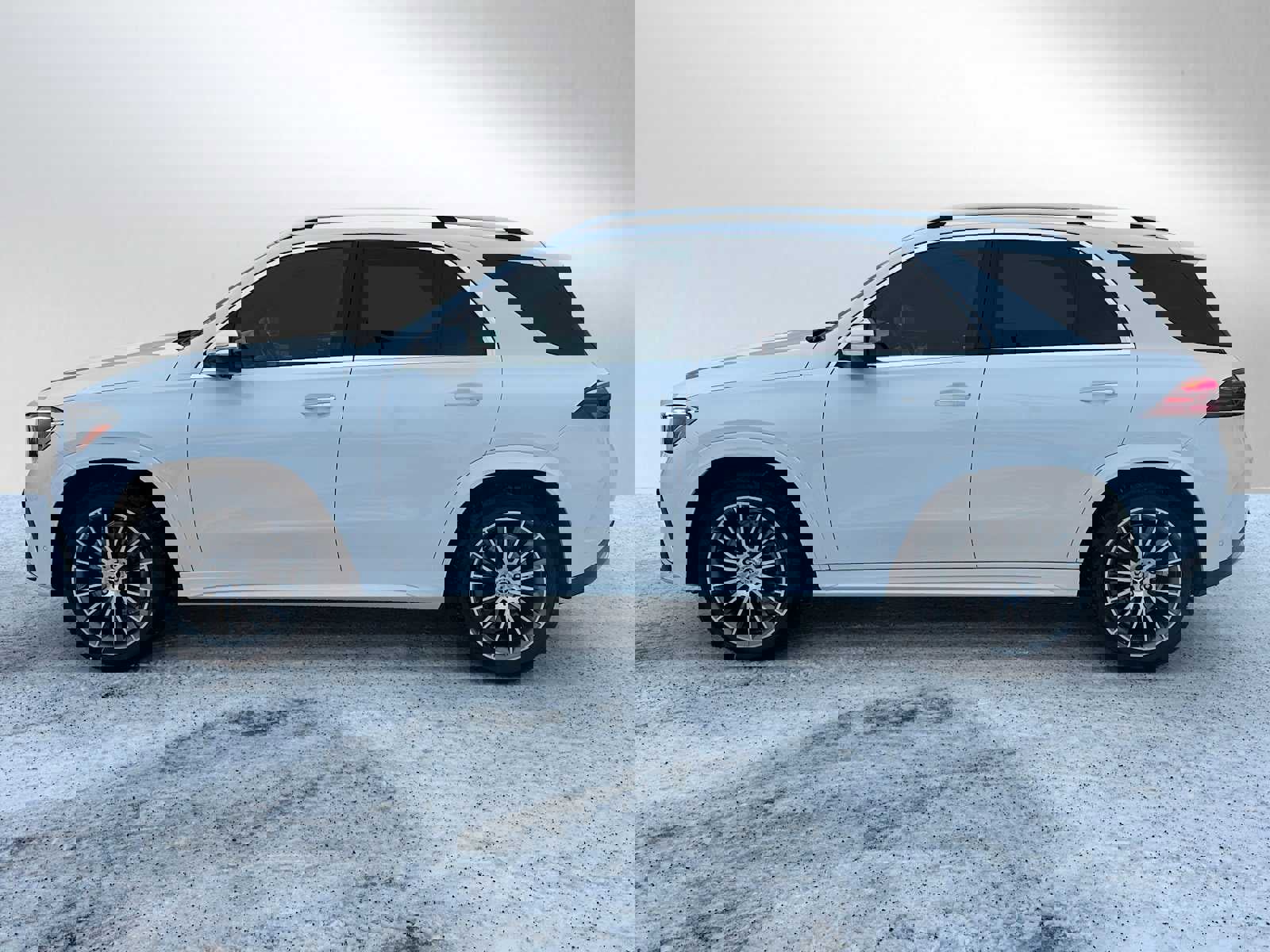 New 2026 Mercedes-Benz GLE 450 4MATIC image 6