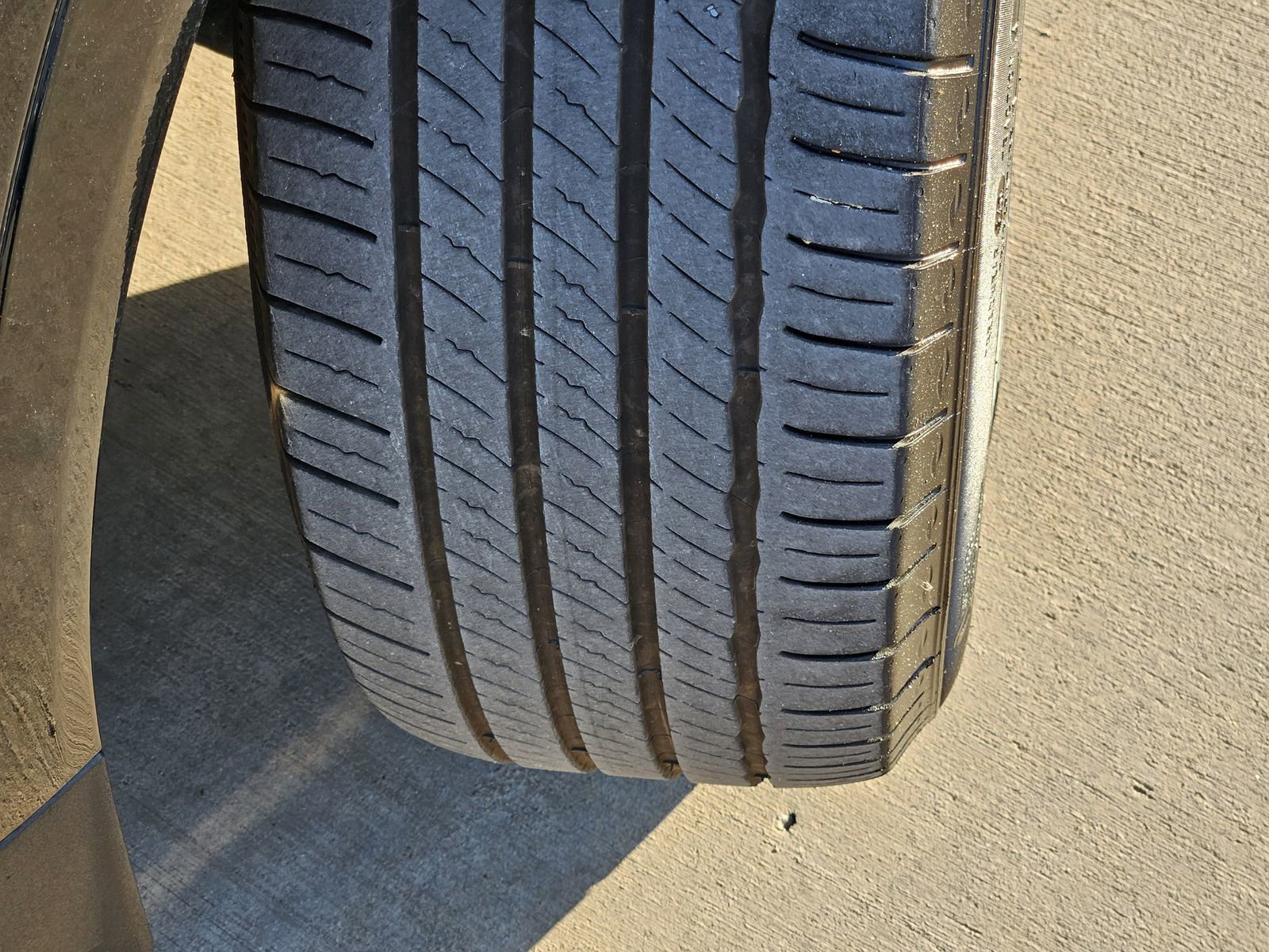 Used 2025 Cadillac XT5 Premium Luxury image 13