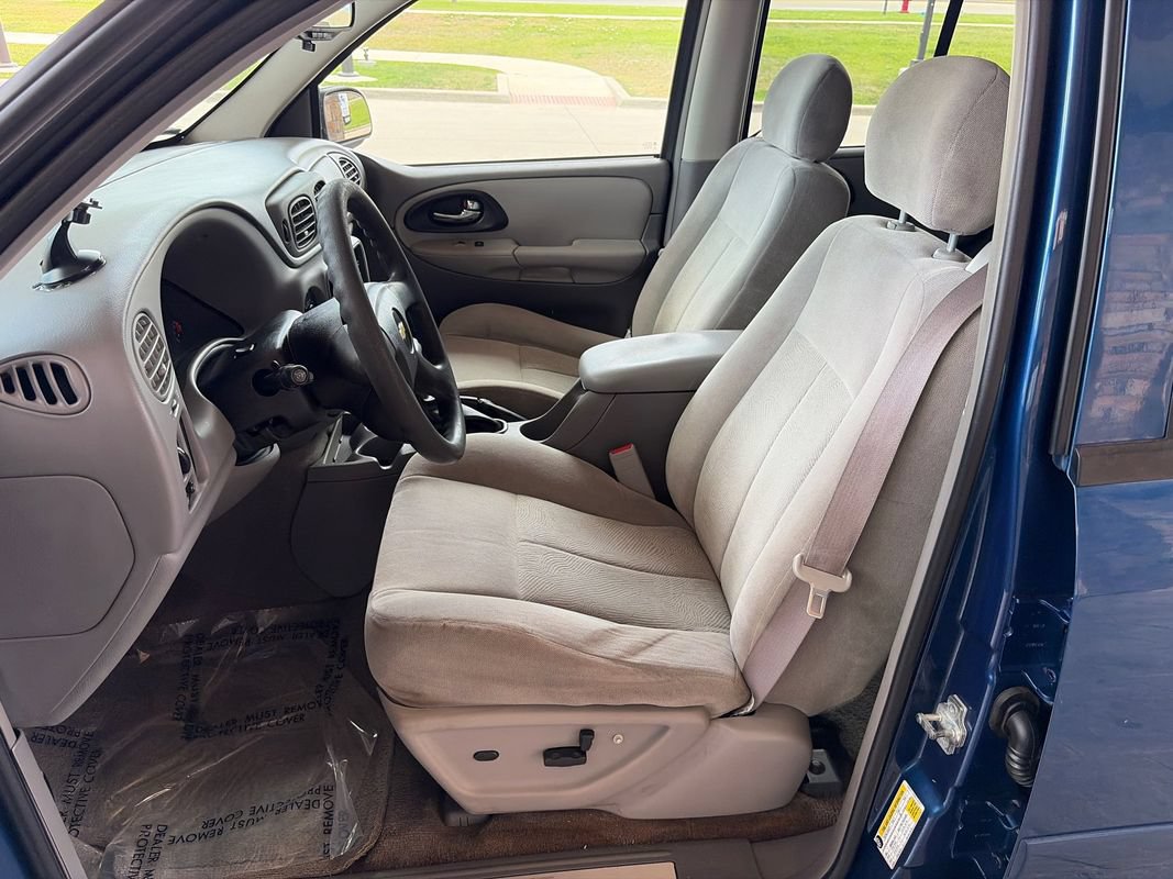 Used 2006 Chevrolet TrailBlazer LS w/ LS Preferred Equipment Group AWD/4WD image 10