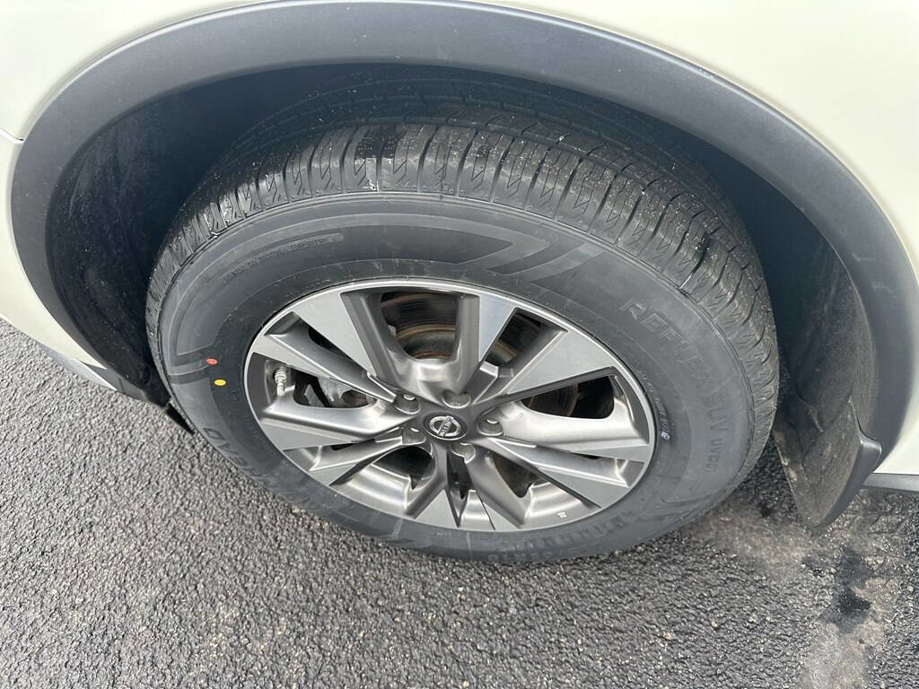 Used 2017 Nissan Murano SL image 11