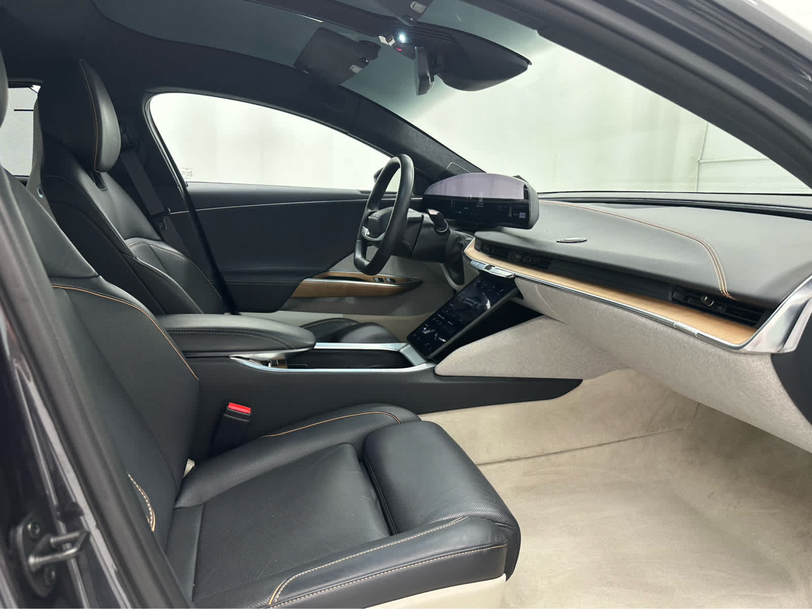 Used 2023 Lucid Air Touring AWD/4WD image 16