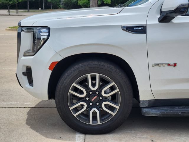 Used 2022 GMC Yukon XL AT4 AWD/4WD image 8