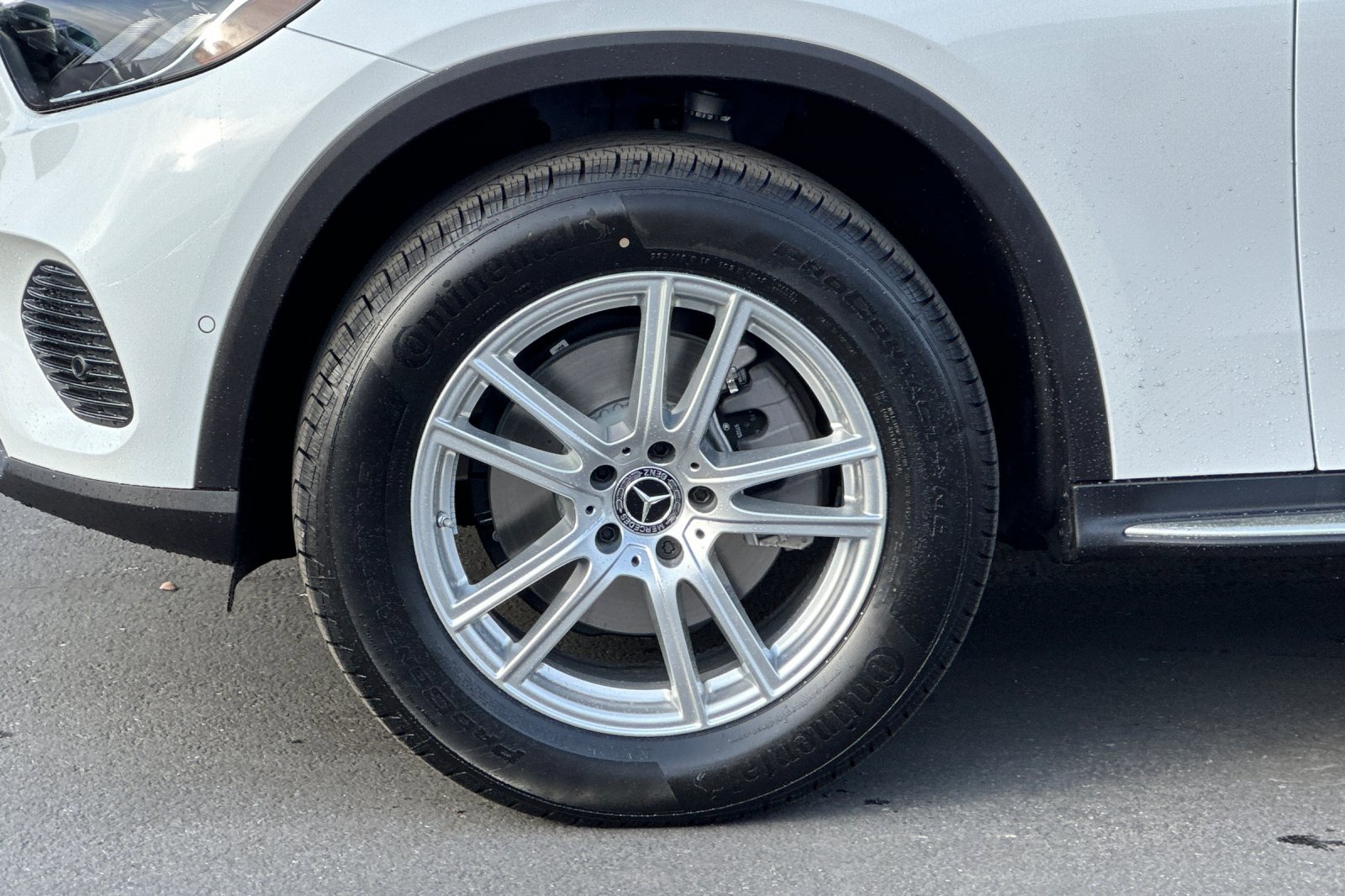 New 2026 Mercedes-Benz GLC 300 4MATIC image 26