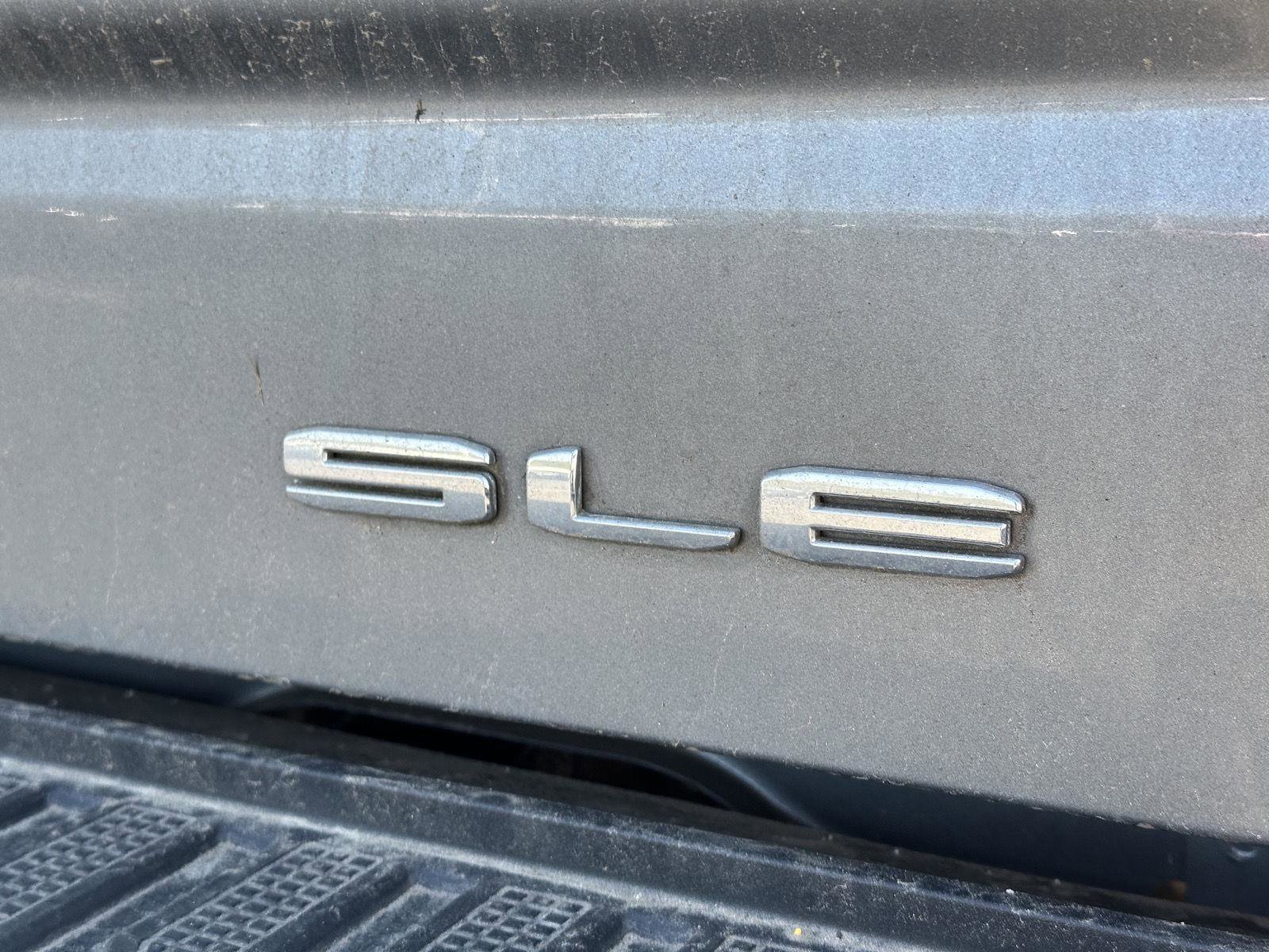 Used 2021 GMC Sierra 1500 SLE image 8