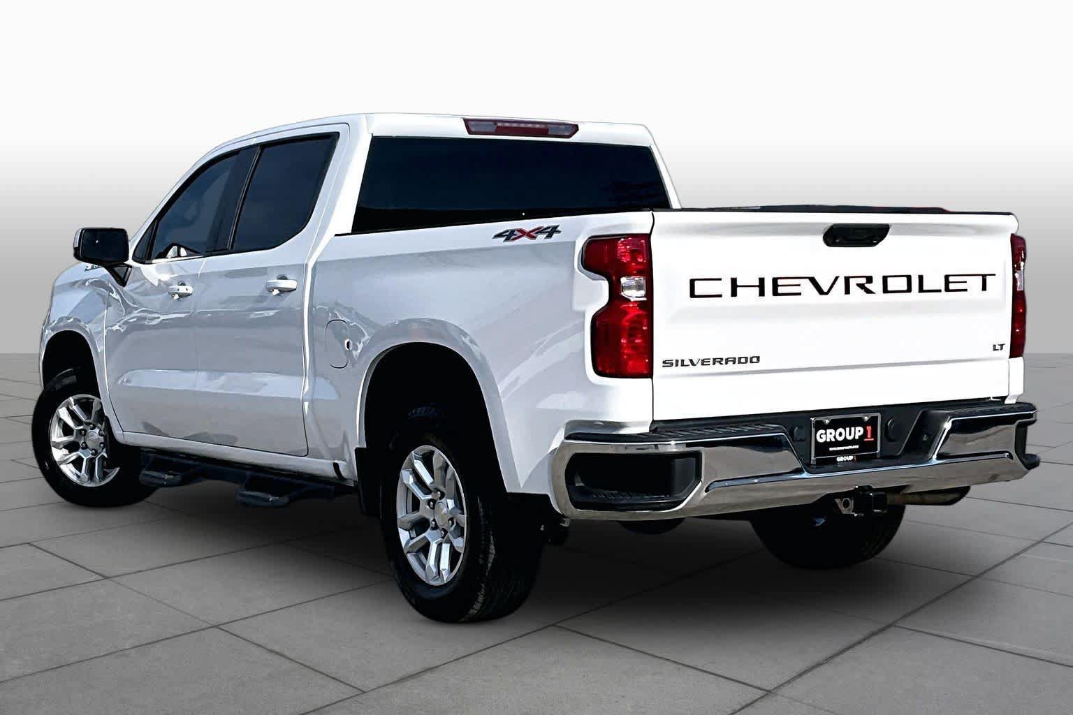 Used 2023 Chevrolet Silverado 1500 LT AWD/4WD image 12