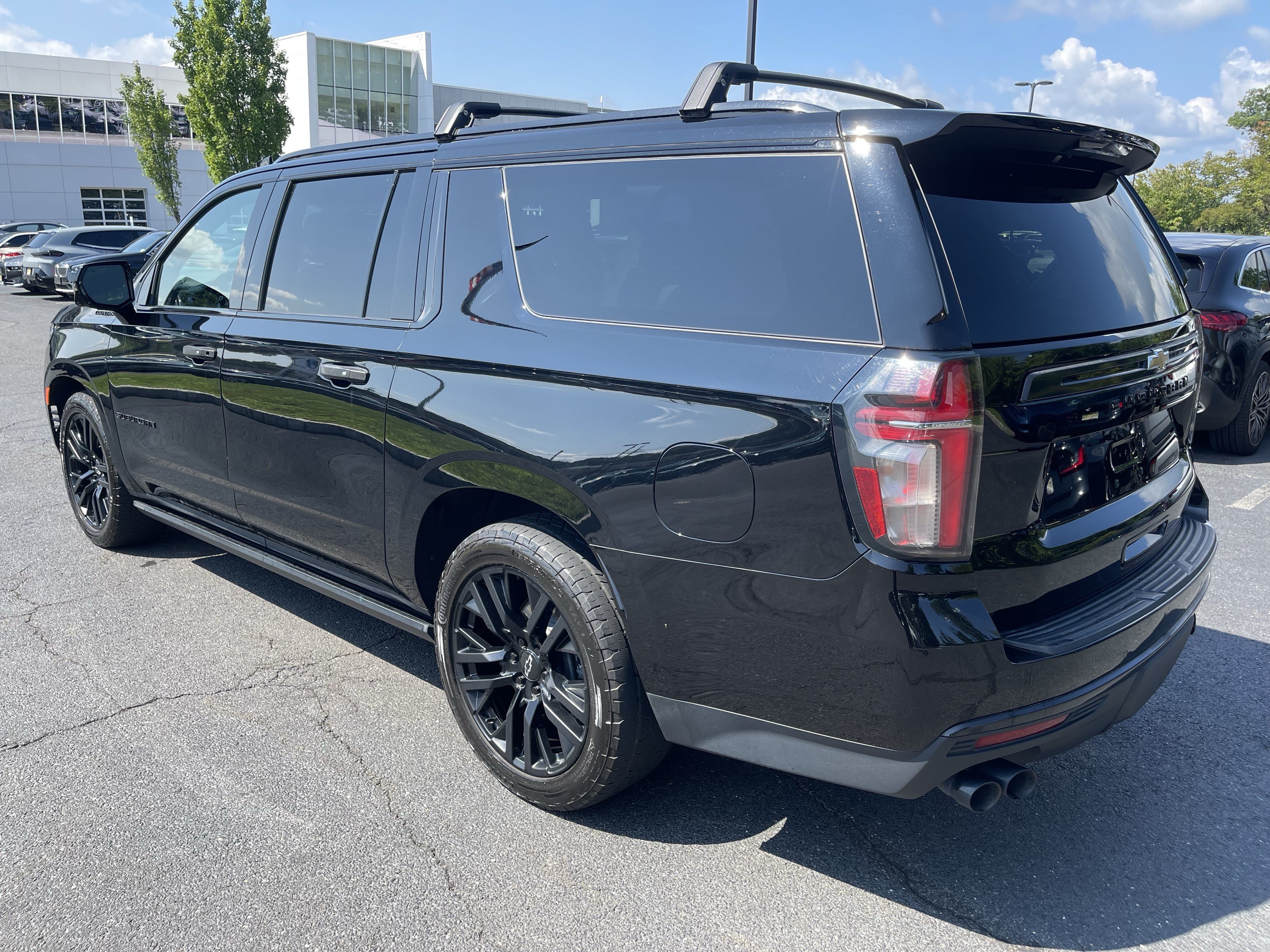 Used 2021 Chevrolet Suburban High Country AWD/4WD image 4
