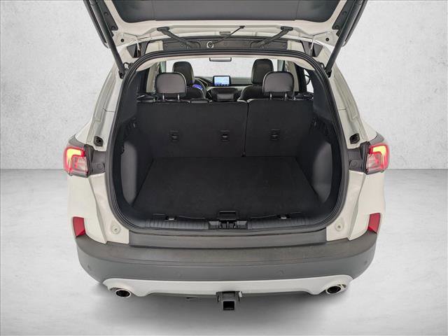 Used 2022 Ford Escape Titanium w/ Class II Trailer Tow Package image 6