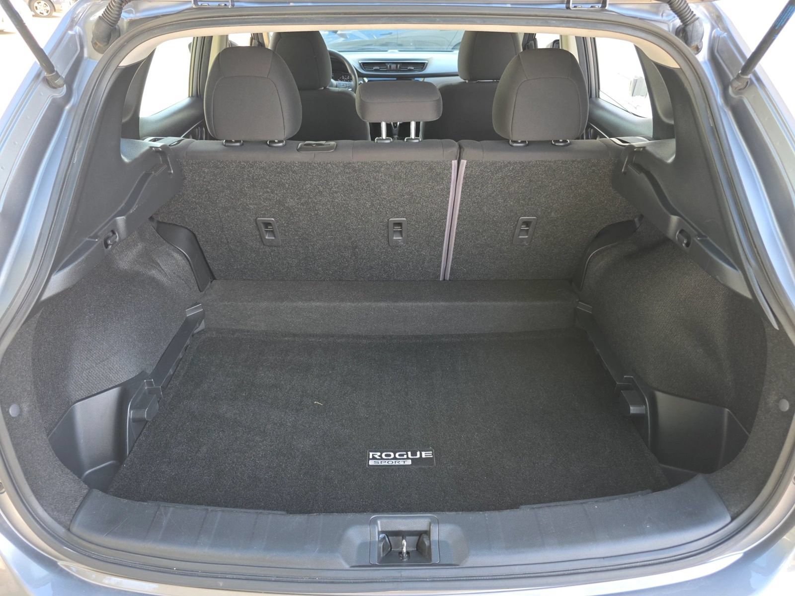 Used 2022 Nissan Rogue Sport S FWD image 37